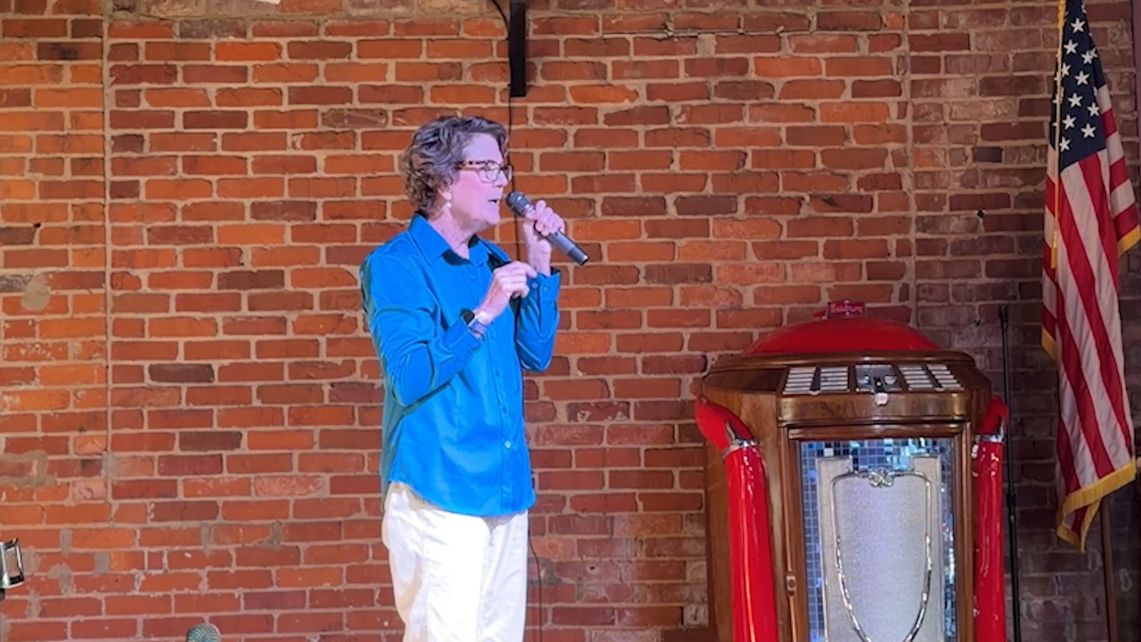 Sandy Vecchi keynote speaking reel